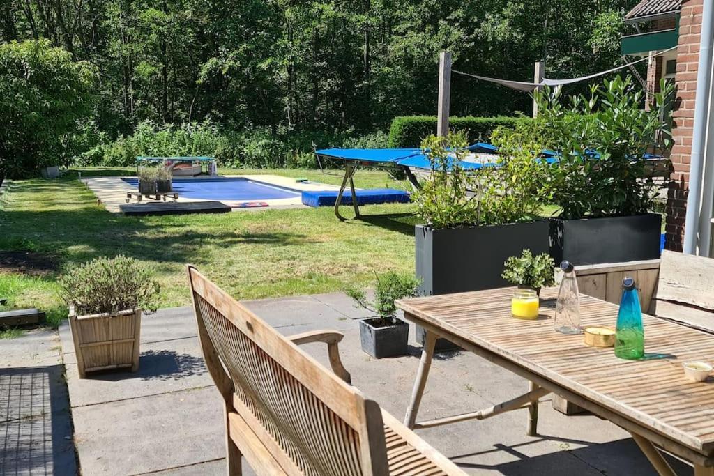 Balistyle Guesthouse Incl Hottub Near Amsterdam And Haarlem เวลเซน-เซิด ภายนอก รูปภาพ