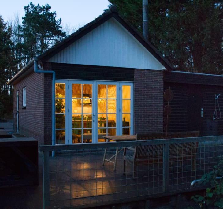 Balistyle Guesthouse Incl Hottub Near Amsterdam And Haarlem เวลเซน-เซิด ภายนอก รูปภาพ