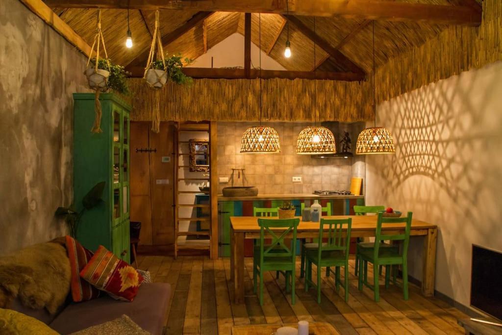 Balistyle Guesthouse Incl Hottub Near Amsterdam And Haarlem เวลเซน-เซิด ภายนอก รูปภาพ