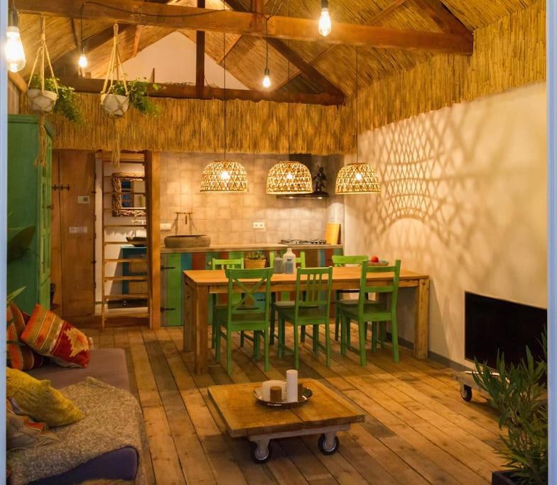 Balistyle Guesthouse Incl Hottub Near Amsterdam And Haarlem เวลเซน-เซิด ภายนอก รูปภาพ